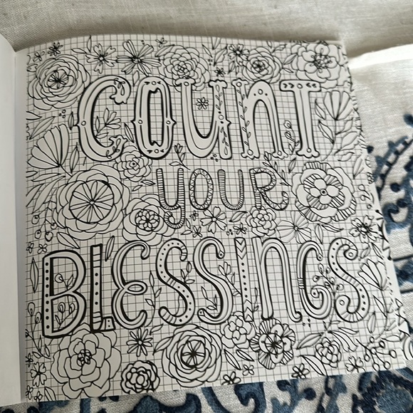 Joyful Inspirations artist coloring book 31 stress relieving designs - Picture 4 of 16